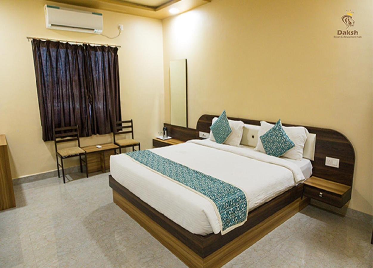 Hotel Somnath Daksh Сомнатх Экстерьер фото