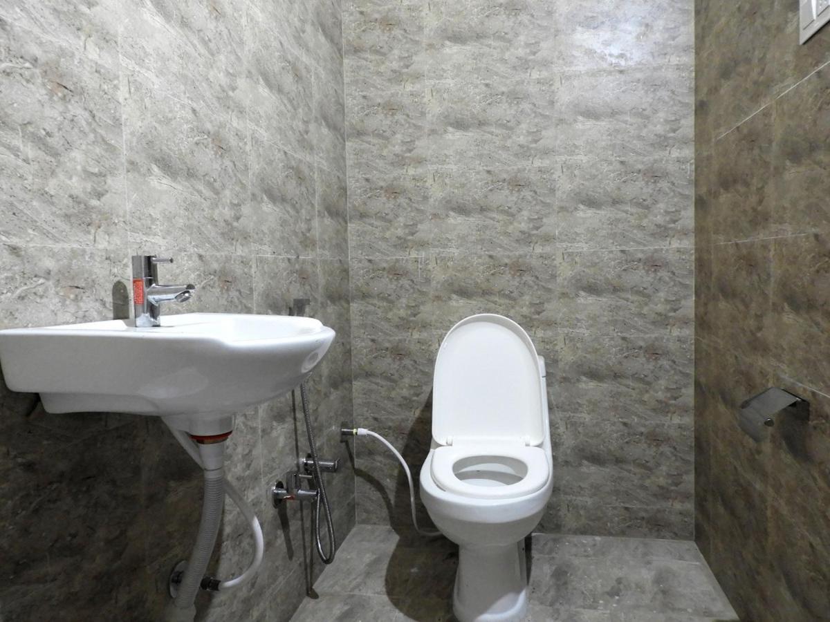 Hotel Somnath Daksh Сомнатх Экстерьер фото